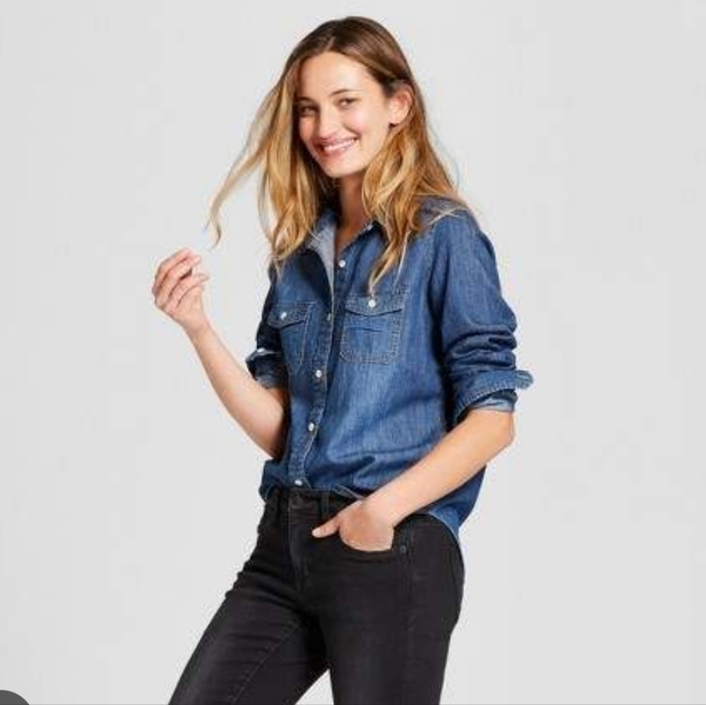 Universal Thread Women's Dark Blue Denim Labrette Button Up Shirt Size XS